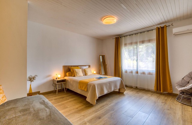 Bed and breakfast 'Les Tables Aux Vaches Raviège' con terraza compartida, Wi-Fi y aire acondicionado