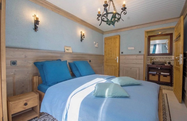 Bed and Breakfast 'Perceval' with Shared Terrace, Shared Garden and Wi-Fi
