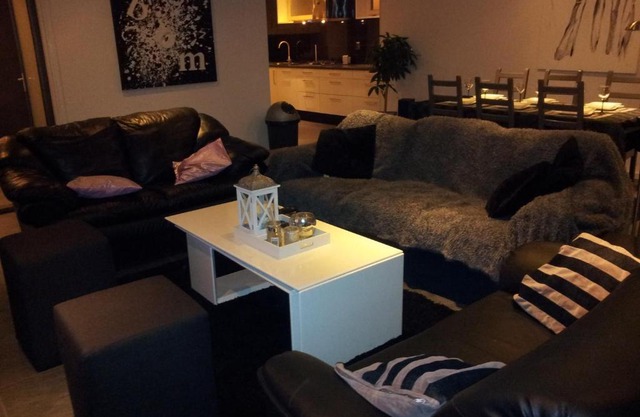 Bed & Kitchen Den Oever