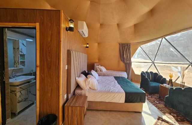 Bedouin Moon