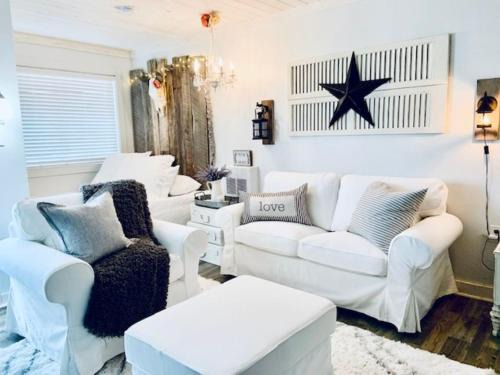 Beech Mtn Studio Retreat! Ski, Hike & Sip Nearby