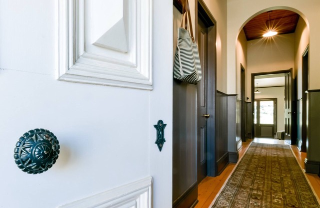Beechworth Waterfall Cottage