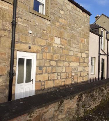 Bees Townhouse- Cupar