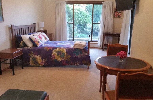 Beezneez B&B - hermoso jardín
