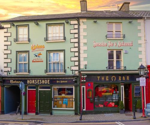 Behan's Horseshoe Bar & Restaurant