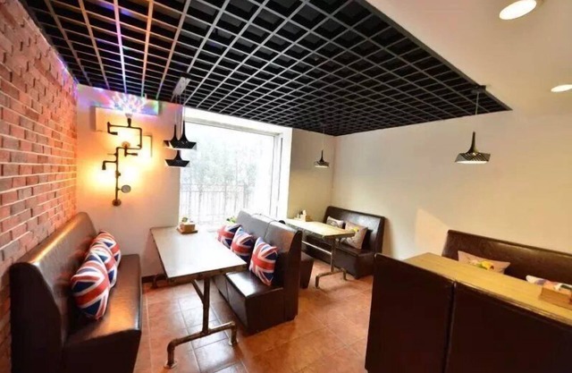 Beijing RJ Brown Hotel