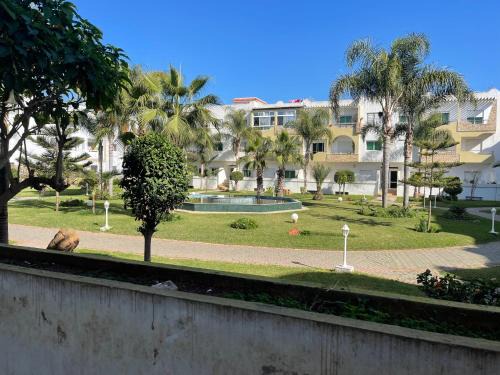 Bel appartement a HARHOURA Plage Rabat