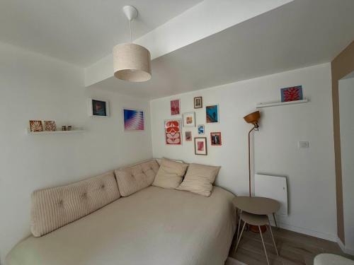 Bel appartement sur cours privée
