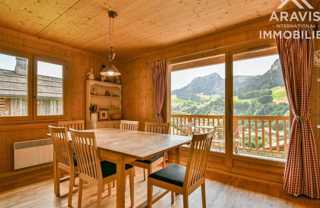 Bel Apt 3 Ch, au Pied des Pistes, avec WiFi et Balcon, 6 Pers - FR-1-391-104