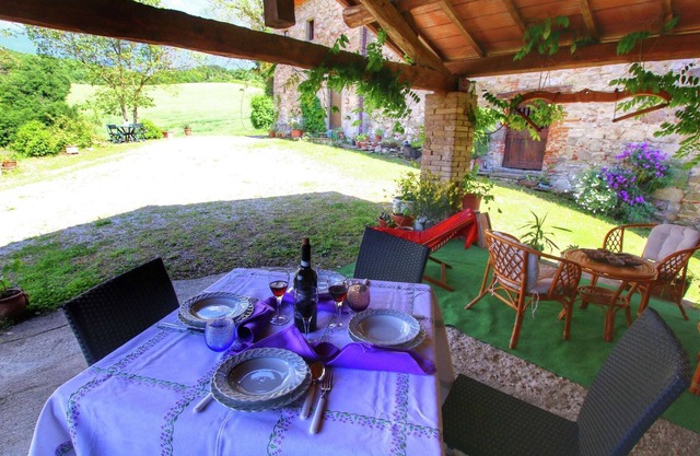 Casa de Campo en Monte Santa Maria Tiberina con Terraza