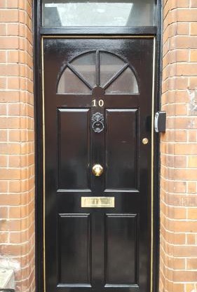 Belfast Town House