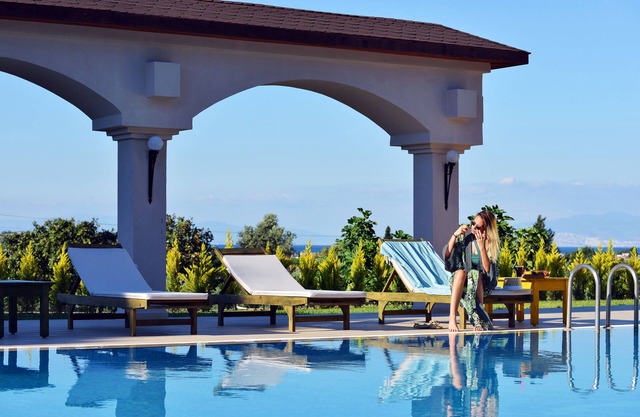 Belizi Hotel
