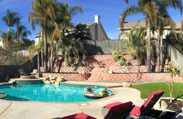 Retiro de Bell Rock, cerca de la región vinícola de Temecula, con piscina y spa