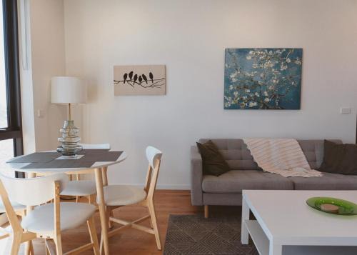 Bell St Retreat - 2BR 2Bath Stay