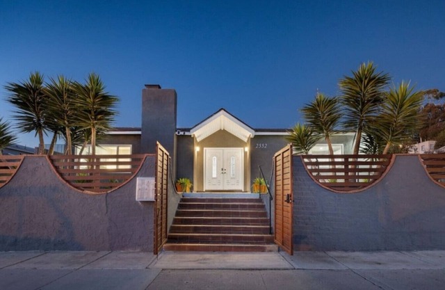 Bella Casa 1/ Pool, Spa/ Min to Downtown/Beaches