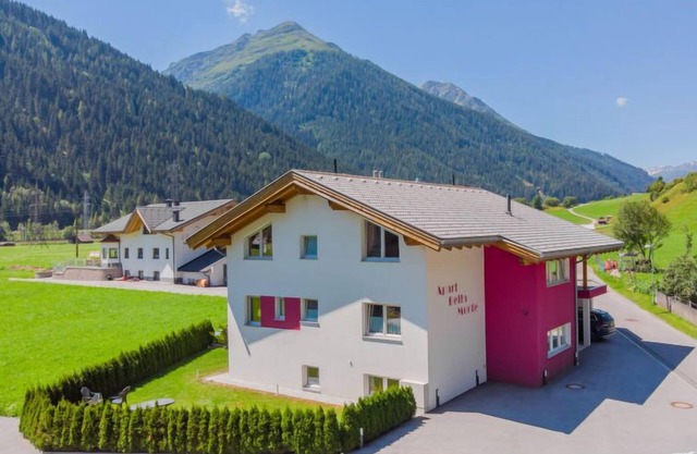 Bella Monte by Interhome