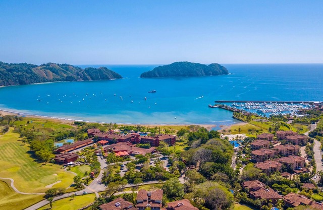 Bella Vista 4A 3 bdr 3 Bath Ocean View