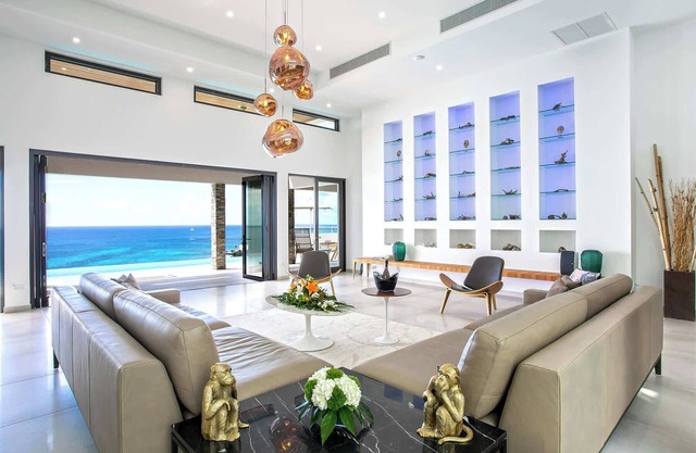 Bella Vita in Pelican Key by Personal Villas - Spacious and Sophisticated Villa