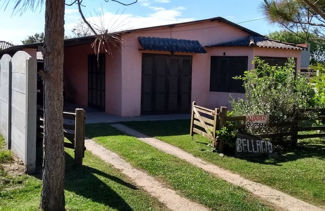 Casa BELLAGIO, parada 10, Barra del Chuy Uruguay. Disponibilidad todo el año.