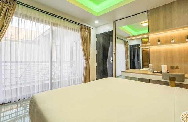 Bellagio Villas 7B