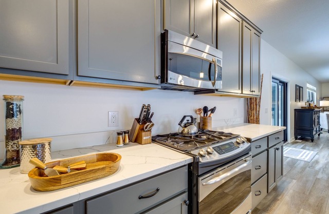 Waterfront Bellaire Home: Walk to Town & Breweries