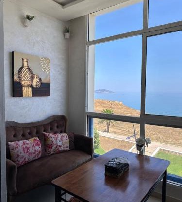 Belle appartement Fnideq Vue sur mer proche de la plage et Ceuta
