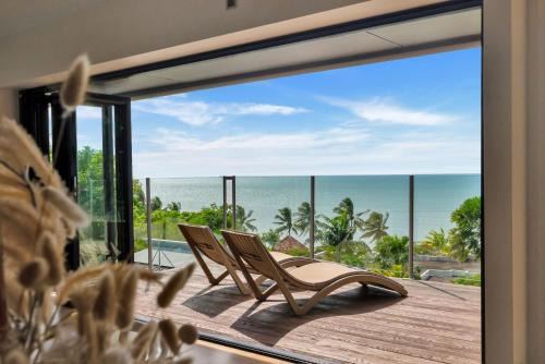 Belle Escapes Trinity Blue Oceanview Home