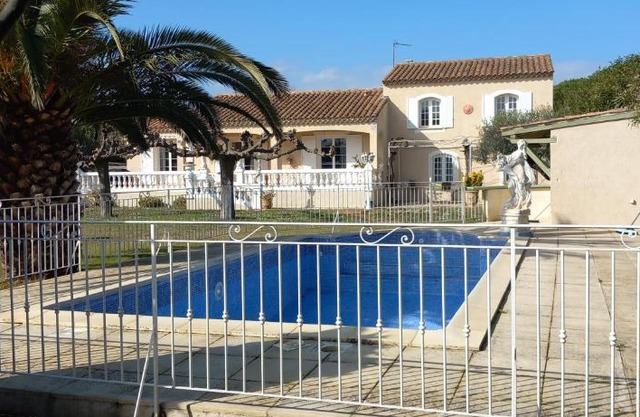 Belle villa entre la montagnette et les Alpilles
