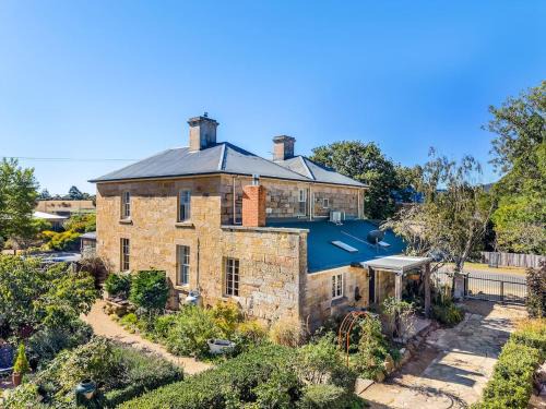 Bellevue House, Historic Luxury