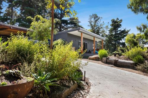 Bells Beach Escape - Secret Hideaway in Jan