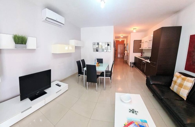 Belmonte Heights, Block I, Apartment 19