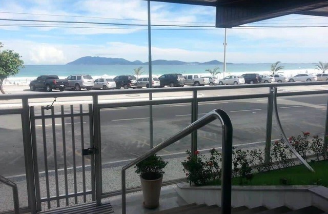 Belo Apartamento na Praia do Forte - CBF002-AC