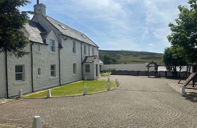 Belton House Holiday Home Wanlockhead Dumfries & Galloway - Sleeping 20