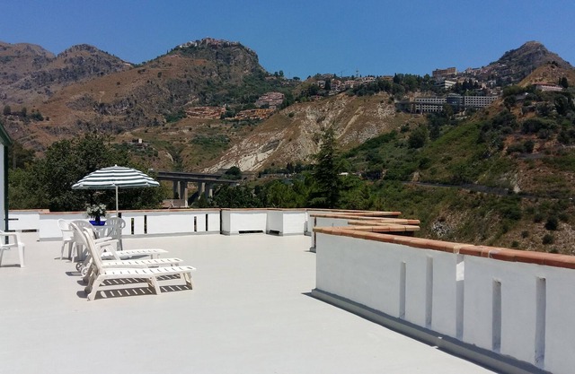 Belvedere Taormina Mare.