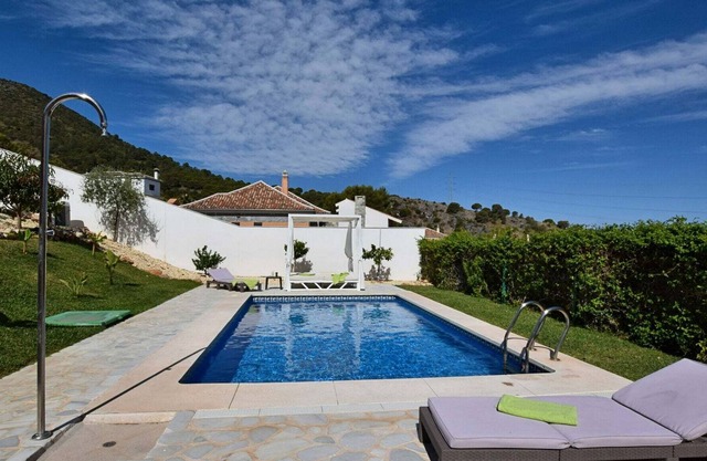 Villa de lujo en Alhaurín de la Torre con Piscina