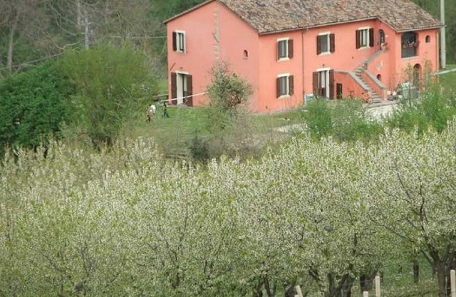Acogedora Casa de Vacaciones en Tredozio con Barbacoa