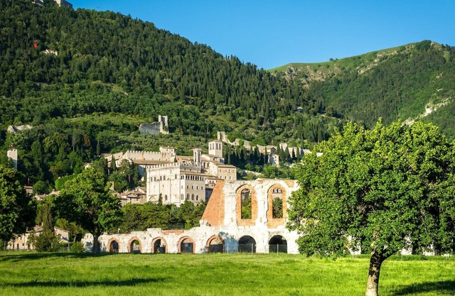 Casa de campo elegante con vistas en las montañas de Fratticiola Selvatica, Italia