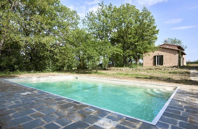 Villa provincial en Marciano, Toscana con piscina