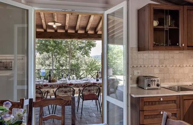 Preciosa villa en Lucignano con piscina privada