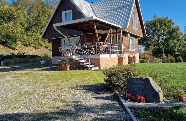 Hermoso chalet en Marliana cerca del centro de la ciudad