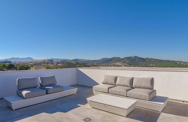 Belvilla by OYO Casa Leda