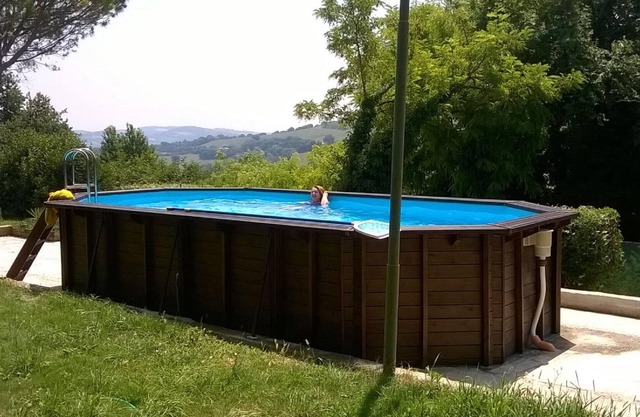 Encantadora casa de vacaciones en Pesaro con piscina