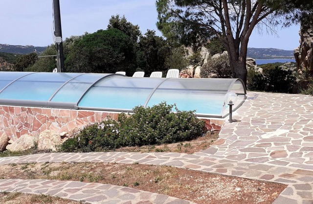 Belvilla by OYO Luxurious Villa With Private Pool