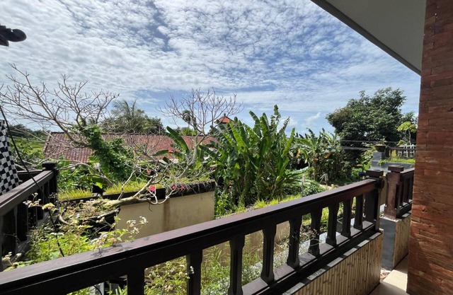Belvilla Dedyluminous Near Sunset Beach Tanah Lot