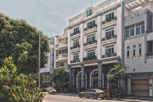 Belvilla Luxury Apartment Near SECC Formerly Emerald Hotel & Apartment