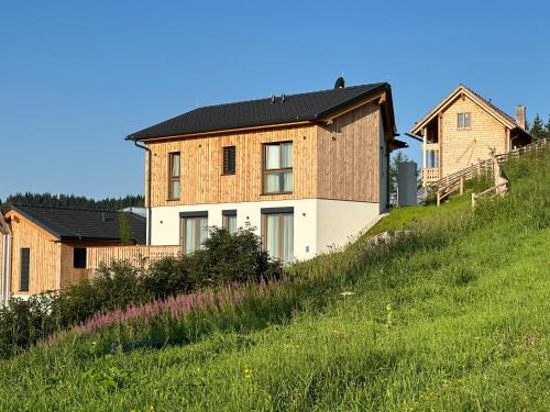 Berglisl - direkt an der Schipiste! Neue Ferienwohnung mit Sauna