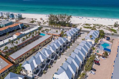 Bermuda Bay Club 1427 townhouse
