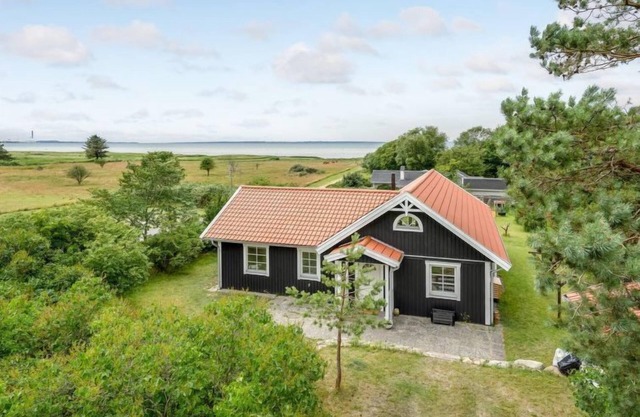 "Bernadete" - 50m to the inlet by Interhome
