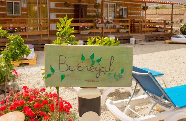 Bernegal MONEY BAÑERA ,CLIMATIZADA PISCINA Y JARDIN