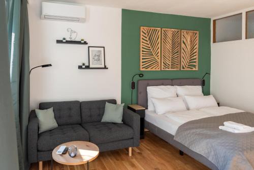 Bernhards Studio Koßgasse - Gratis Parken, Klimaanlage & Balkon
